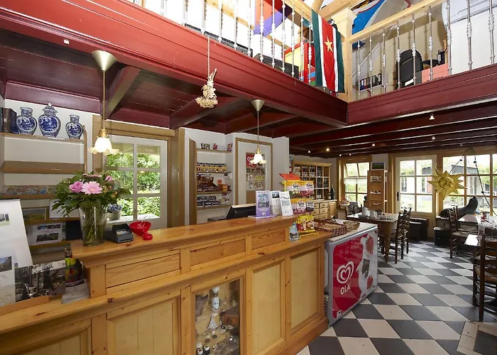 In Netherlands With Hot Tub & Garden *