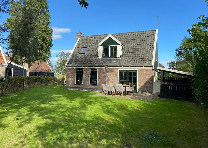 In Netherlands With Hot Tub & Garden * Hippolytushoef