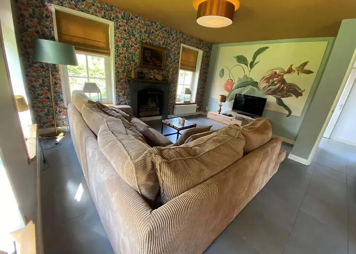 In Netherlands With Hot Tub & Garden Villa